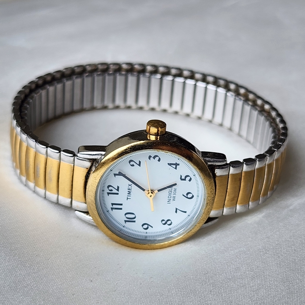 Timex Vintage Indiglo Easy Read Two Tone ladies watch